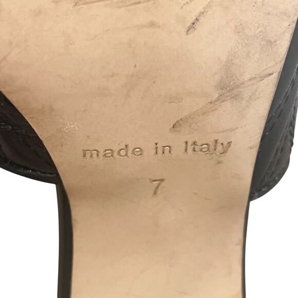 Valentino by Mario Valentino Venere Quilted Leather Sandals Size 7 Black - Picture 10 of 10